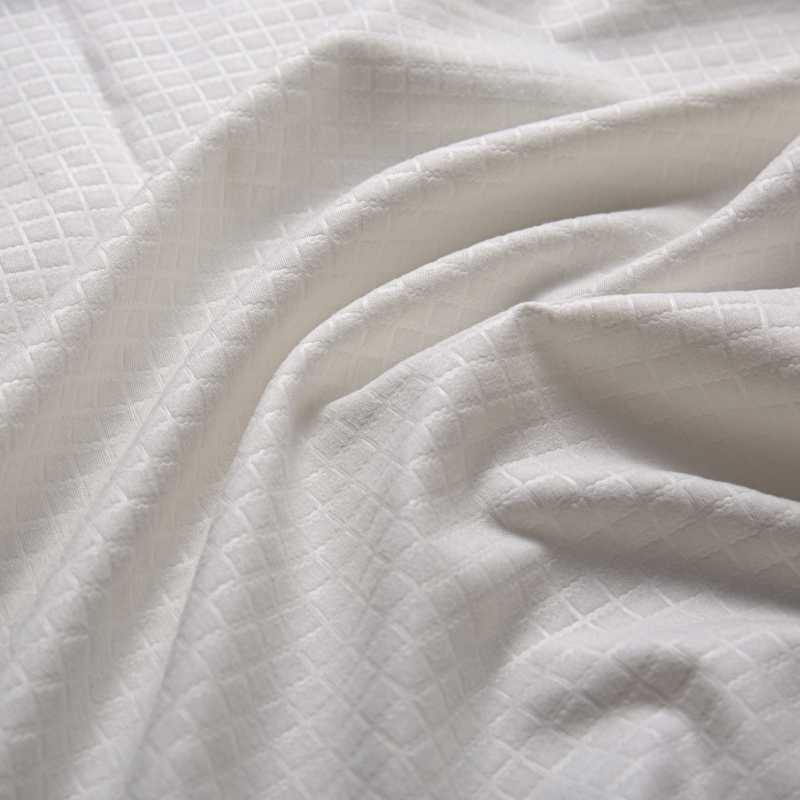 Kain Timbul Cadar Dicelup Poliester Microfiber