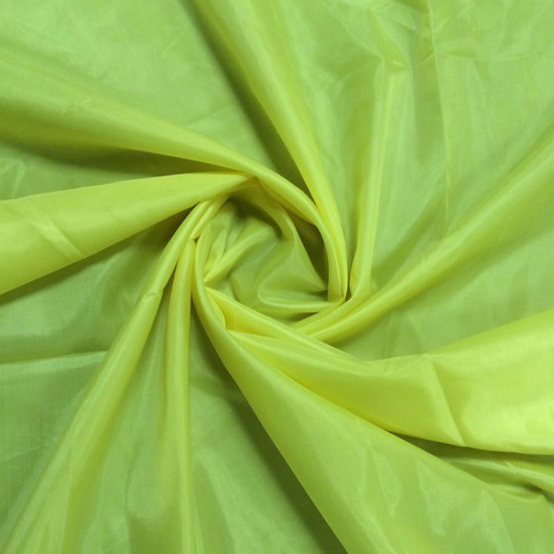 Apakah kegunaan paling biasa untuk taffeta poliester (190T/210T)?